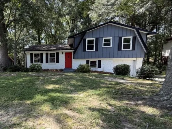 220 Hurst Point, College Park, GA 30349