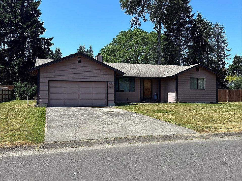 1st image of 849 Westminster Drive NE