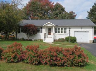 7752 Starlane Dr, Rome, NY 13440