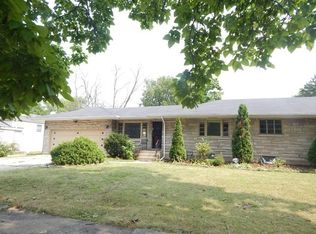 17 W 150th St, Harvey, IL 60426