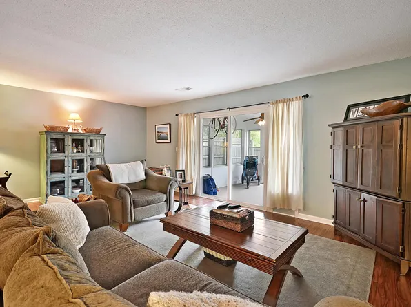 153 Heritage Cir, Mount Pleasant, SC 29464