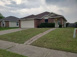 1807 Brookwood Dr, Terrell, TX 75160