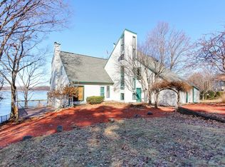 42 Woodhead Dr, Lake Villa, IL