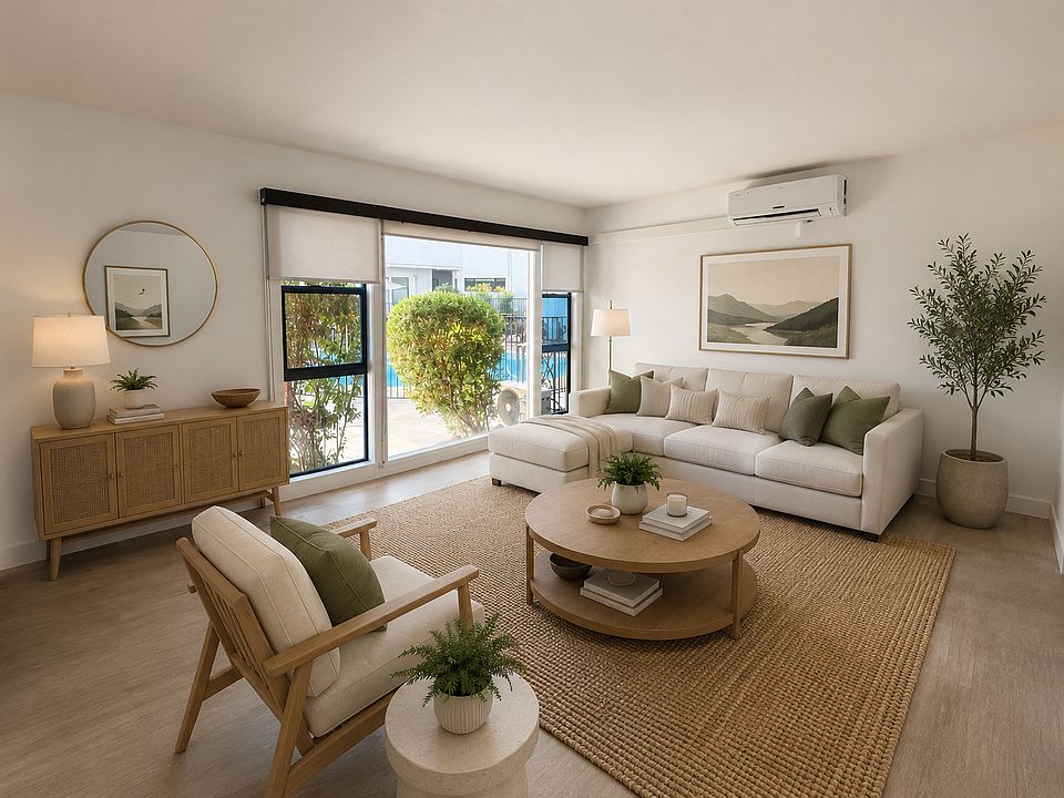 1st image of 2033 N Beachwood Dr #7