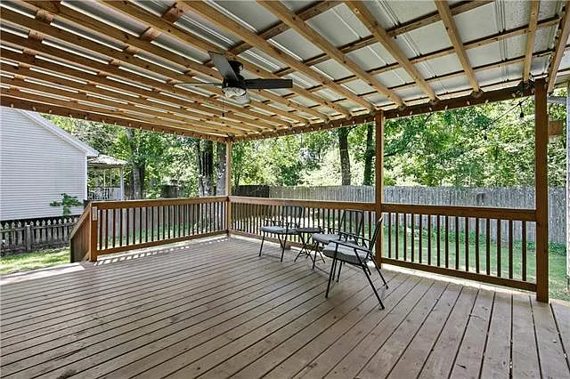 102 Woods Dr — Photo 14