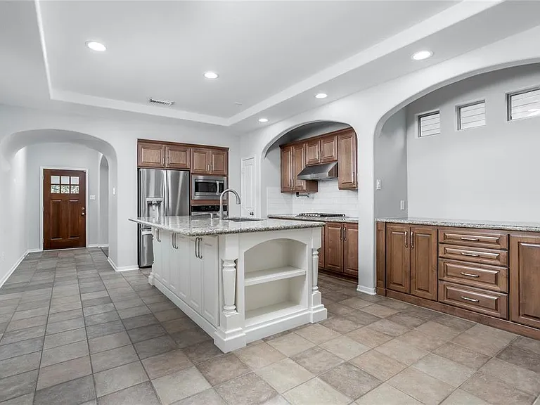 59 Douvaine Ct — Photo 9