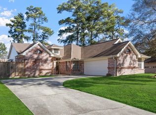 8430 London Way Dr, Spring, TX 77389