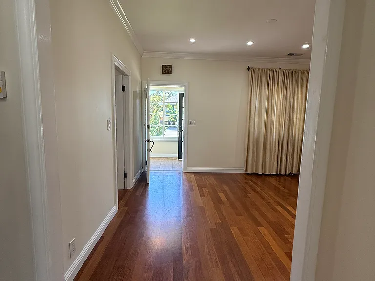 509 Bayswater Ave — Photo 15