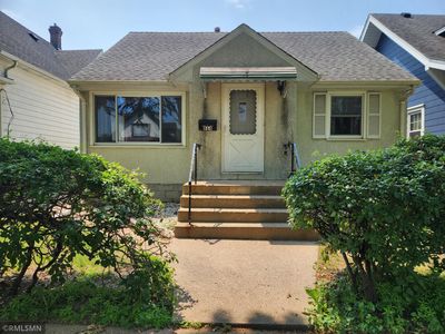 864 Rose Ave E, Saint Paul, MN, 55106