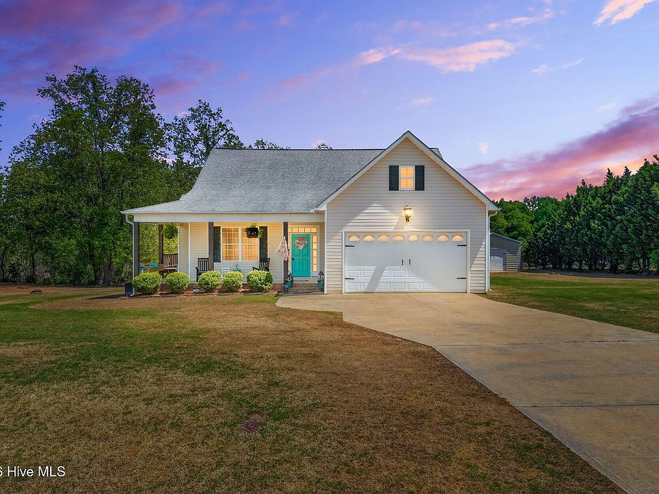 1st image of 8738 Buckhorn Way