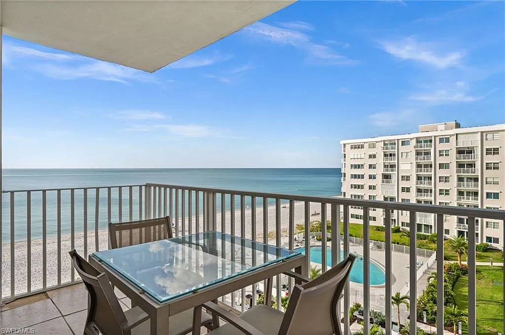 2 bed, 2.0 bath, 1215 sqft, $8,500 — Photo 1