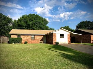 117 Mary Dr, Elk City, OK 73644