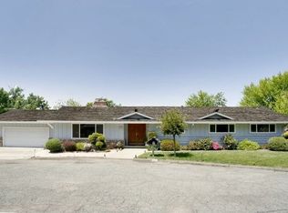 23 El Camino Flores, Moraga, CA