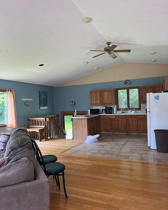 28028 Narragansett Ave, Prudence Island, RI 02872 Zillow