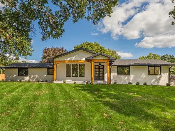 2404 S Cedarbrook Avenue, Springfield, MO 65804