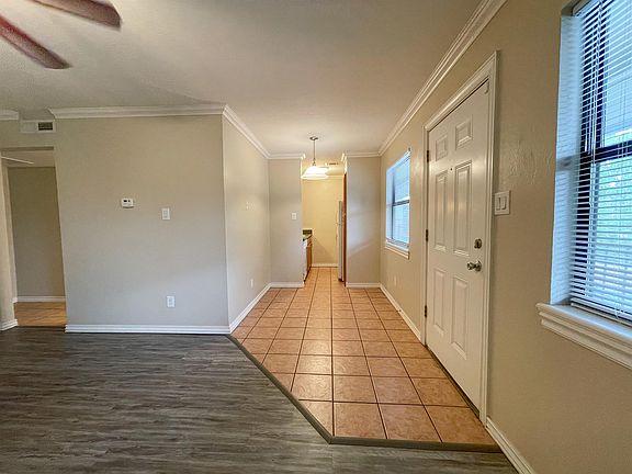 5th image of 1433 NW 24th St #10821825