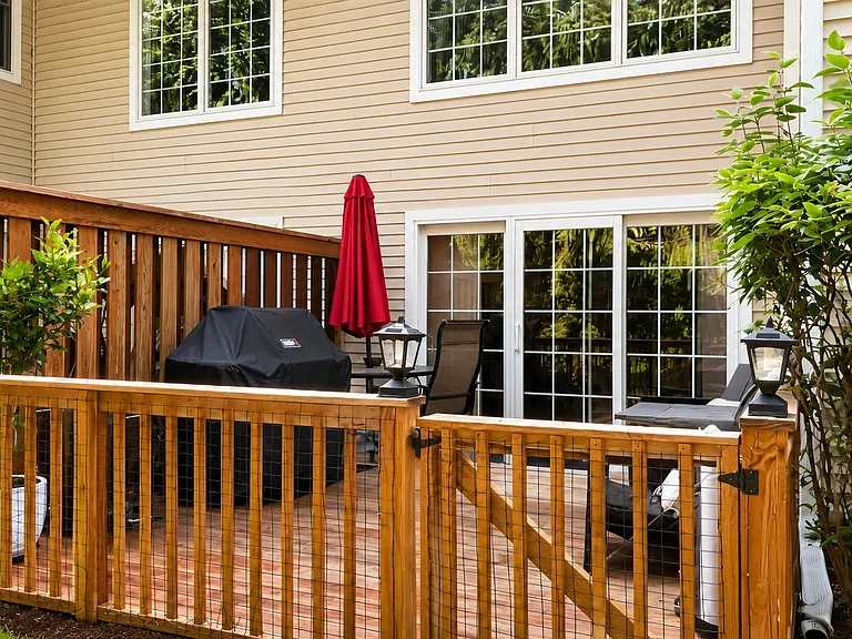 28 Camlet Ct — Photo 14