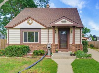 8716 W Boone AVENUE, West Allis, WI 53227