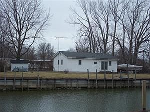 5th image of 4710 E Johnson Ave