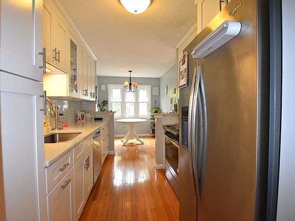 4th image of 117 Laurelwood Dr #117