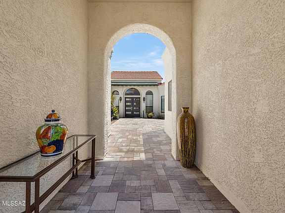 3rd image of 38065 S Samaniego Dr