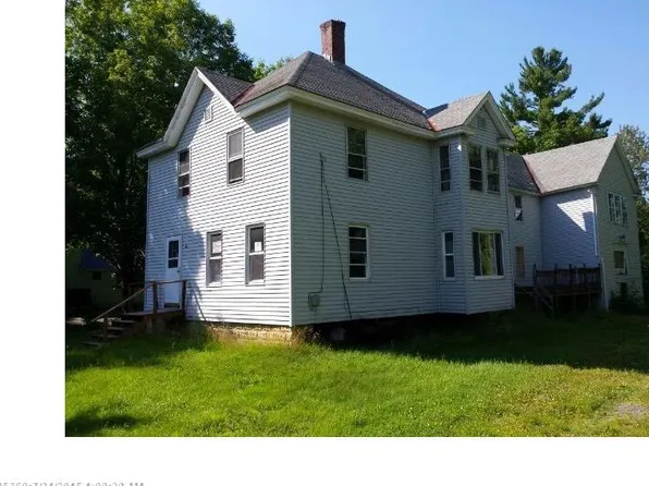 33 Park St, Dover Foxcroft, ME 04426