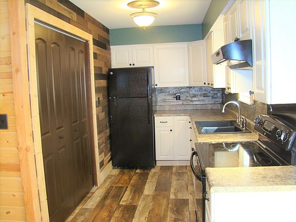 5th image of 218-220 Loren Dr #2