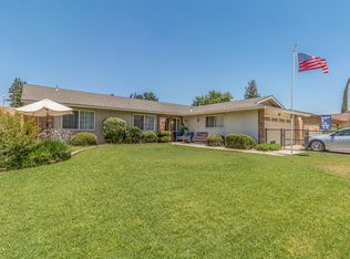 934 W Evergreen Ave, Visalia, CA 93277