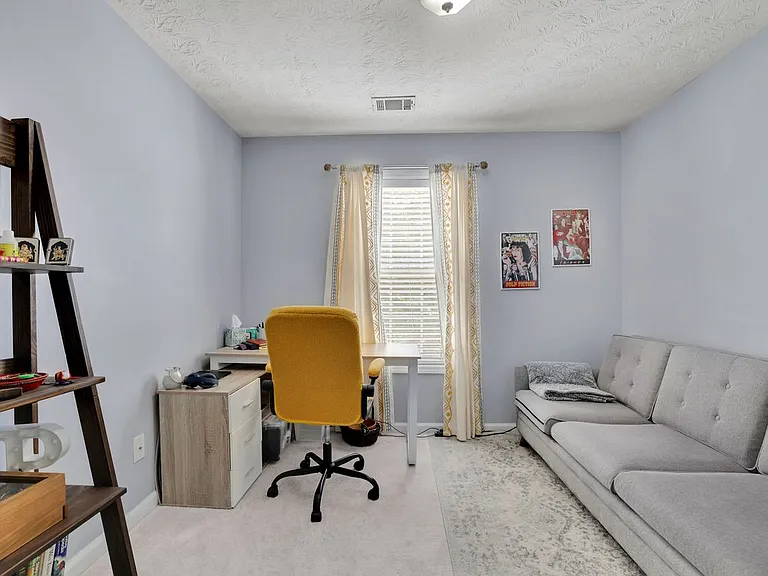 541 Lantern Wood Dr — Photo 27