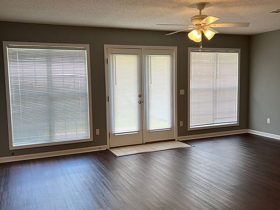 3rd image of 139 S Springview Dr