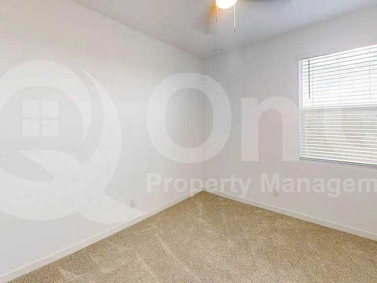 37788 N Yearling Ln — Photo 16