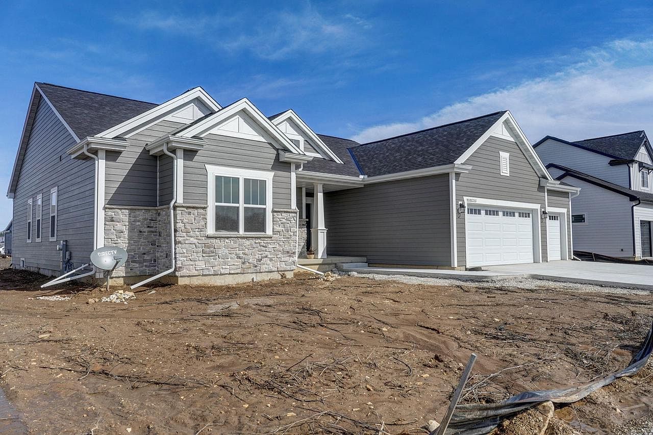 N66W25562 Beaver Creek LANE, Sussex, WI 53089 | Zillow