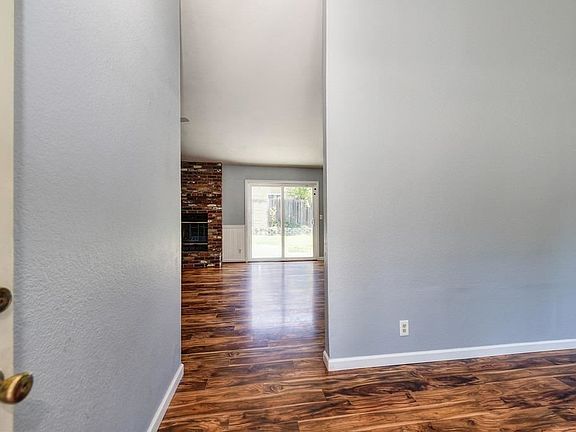 4th image of 3501 Hiawatha Way