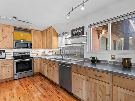 4th image of 23800 County Road 16 UNIT 203