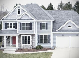 4389 Tosi Cir, Stevensville, MI 49127