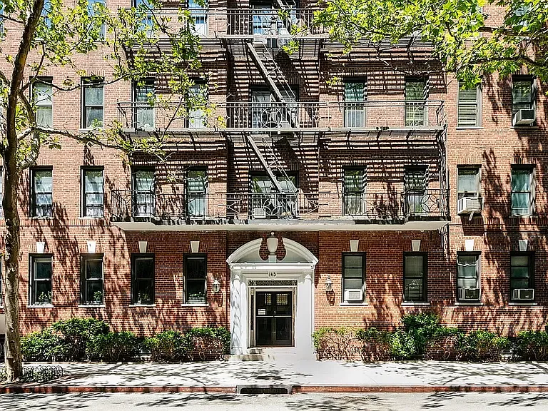 145 E 22nd St #1H — Photo 7