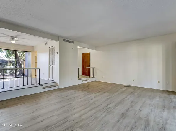 7651 Las Palmas Way, Jacksonville, FL 32256