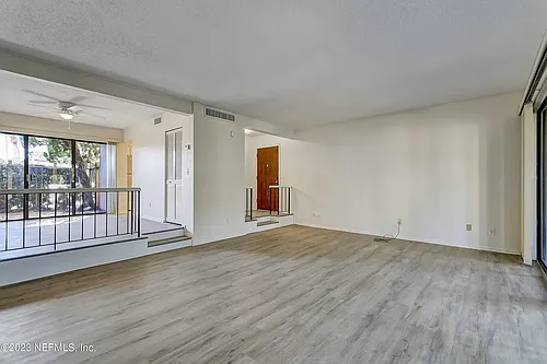 7651 Las Palmas Way Photo 1