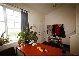 4th image of 6527 SE Royce Ct