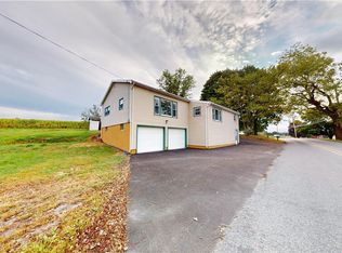 4105 Wood Dr, Walnutport, PA 18088