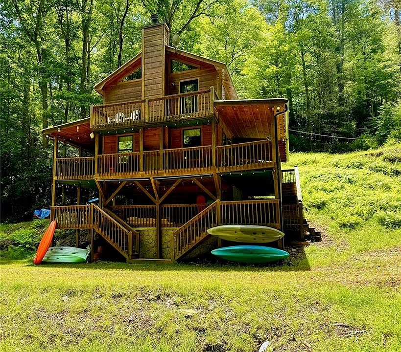 1st image of 216 Sourwood Dr