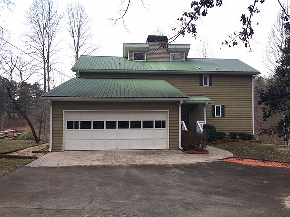 2nd image of 272 Kilough Pl