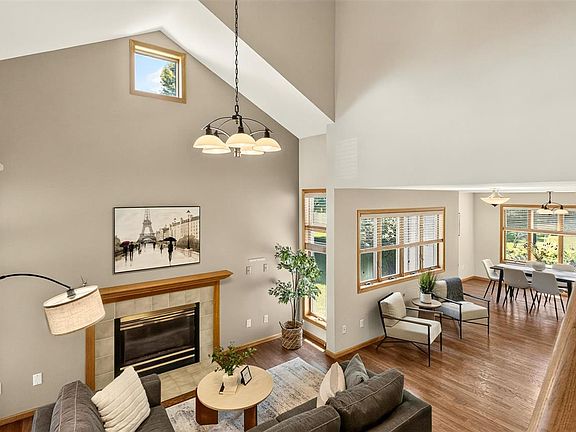 4th image of 45 Heron Cir