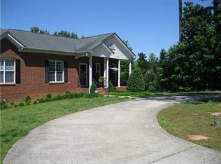 4316 Parkwood Dr, Raleigh, NC 27603