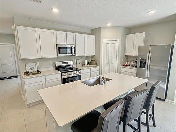 4th image of 1363 BLUE ASH LANE