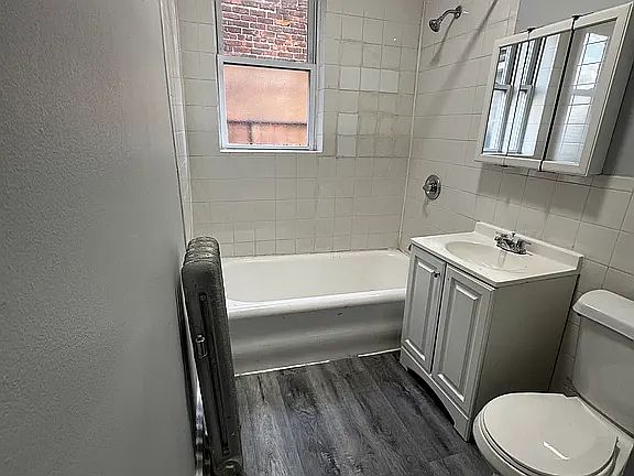 5th image of 735 Martin Luther King Blvd #23B