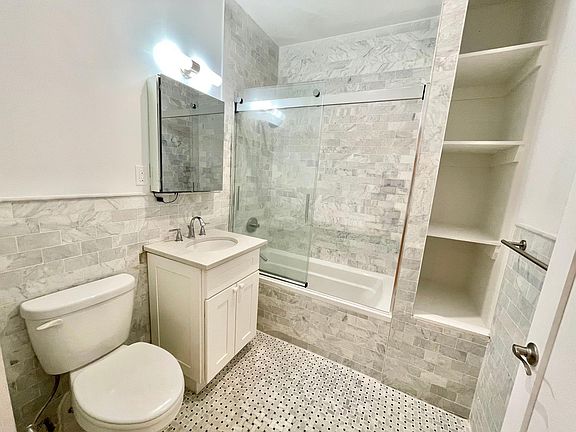 5th image of 2051 Frederick Douglass Blvd APT 1A