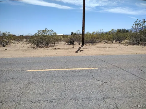 0 W Chino Dr, Golden Valley, AZ 86413