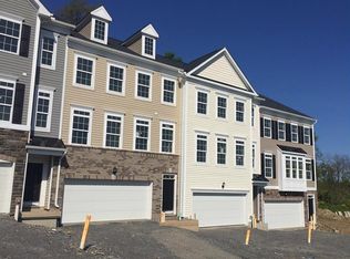 24 Truman Cir, Mc Kees Rocks, PA 15136