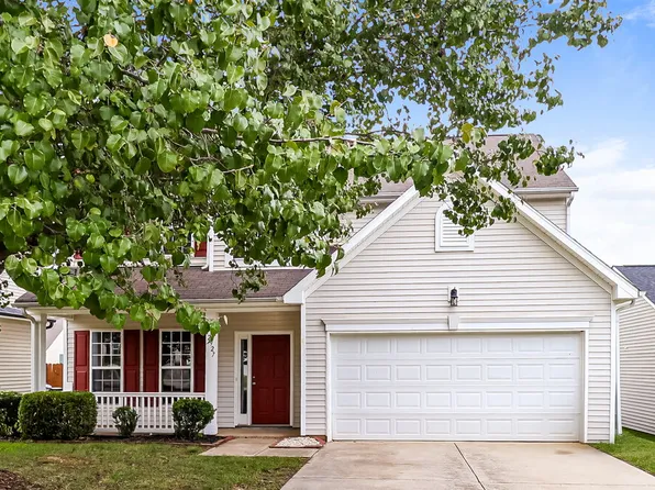 12927 Deaton Hill Dr, Charlotte, NC 28269